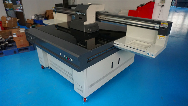 福田uv打印機(jī)多少錢(qián)一臺(tái)(圖1) 福田uv打印機(jī)多少錢(qián)一臺(tái)(圖1)